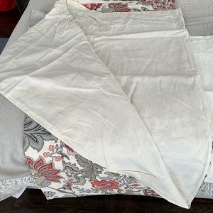 Pottery Barn Linen Queen Duvet and Shams